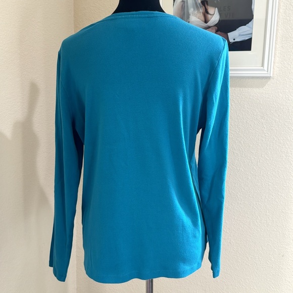 Karen Scott V neck tee - Picture 3 of 5